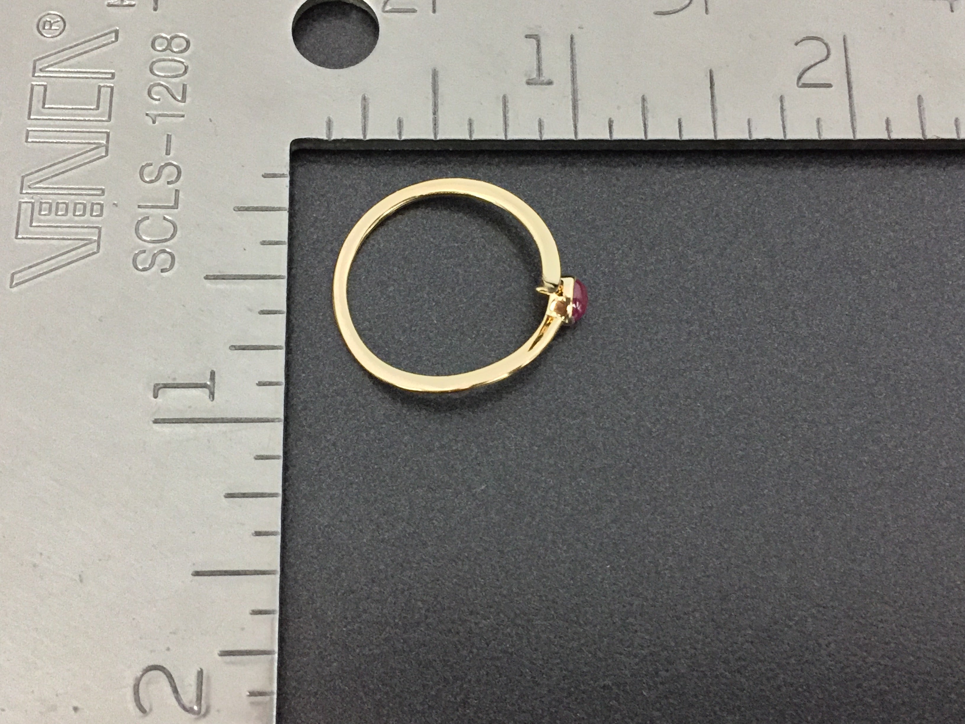 Southwestern Native Style 18K Gold .36ct Ruby Swirl Ring Size 6.75